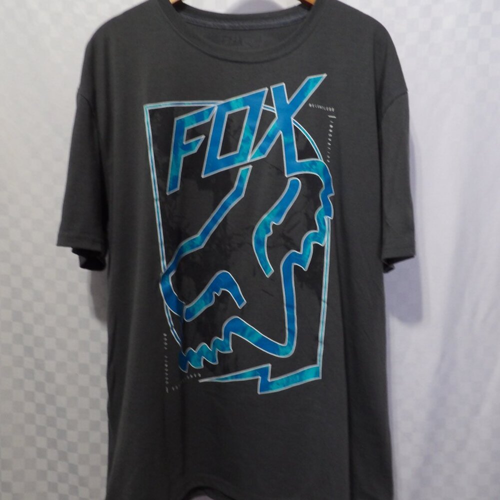 Fox Men's Gray T-Shirt with Blue Graphic